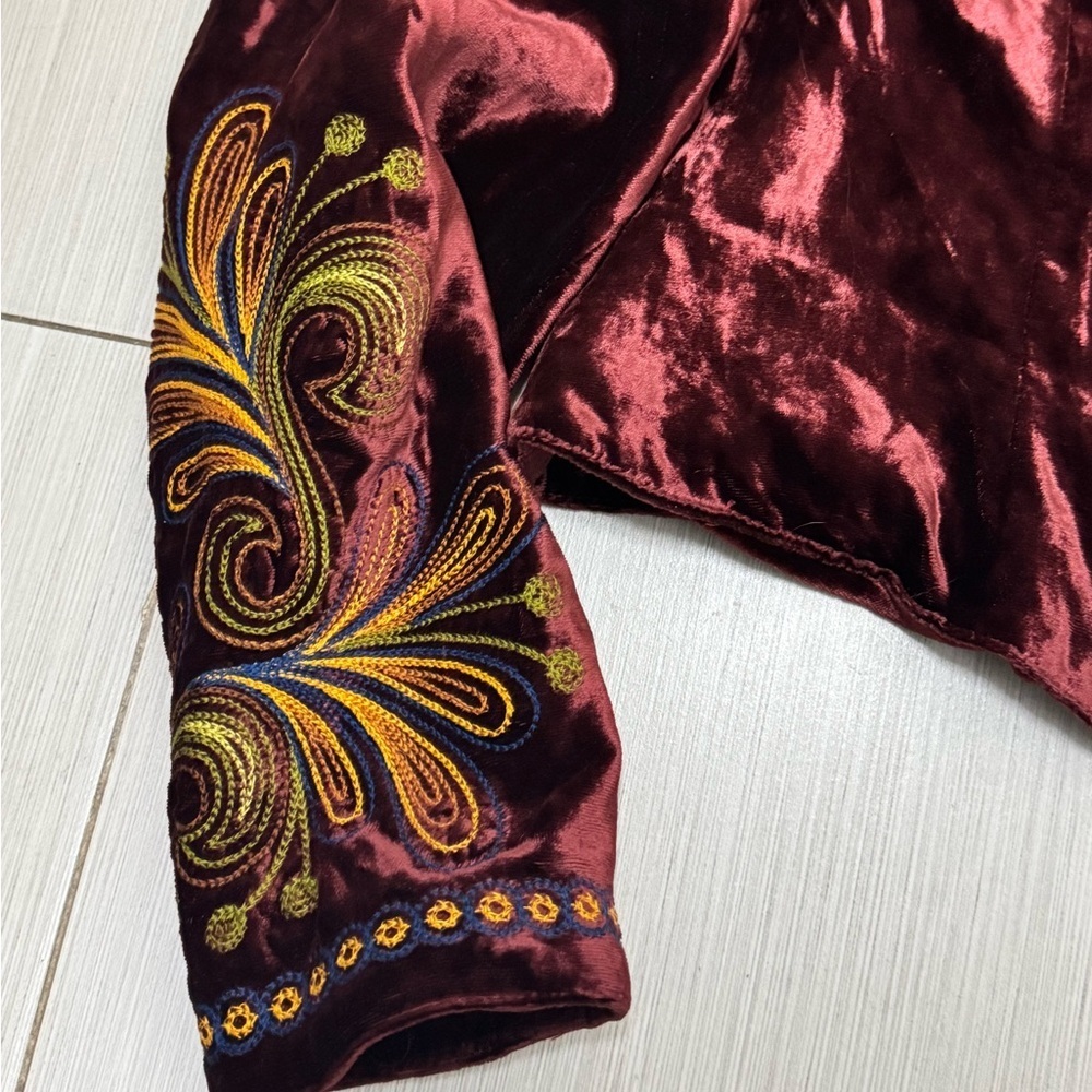 Double D Ranch Portia heavily embroidered adorned velvet jacket - Picture 10 of 14